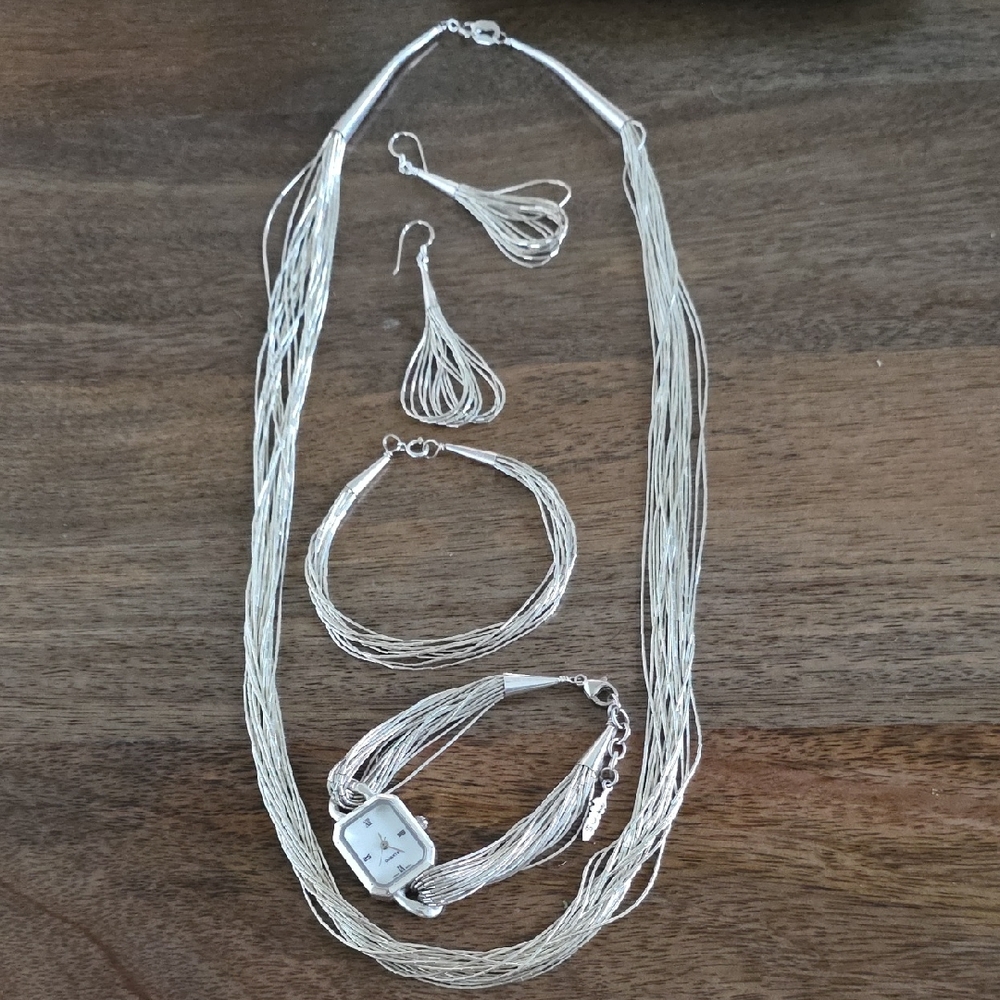 Vintage Peruvian Sterling Silver (.925) 20 -strand liquid silver jewelry set.